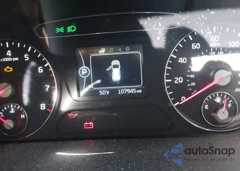 2017 Kia Sorento 2.4L L из США, поврежденный, VIN 5XYPG4A38HG325348